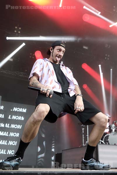 ROMEO ELVIS - 2019-07-06 - HEROUVILLE SAINT CLAIR - Chateau de Beauregard - Scene John - 